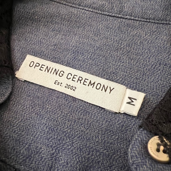 Beautiful Opening Ceremony women’s button-up shirt with lace collar - Picture 5 of 6